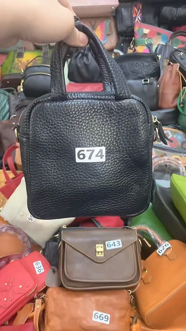 头层牛皮手提斜挎包674.