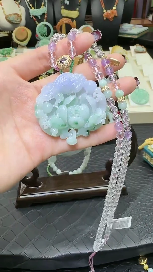 【闪购商品】翡翠颈饰未镶嵌天然翡翠鱼戏莲花