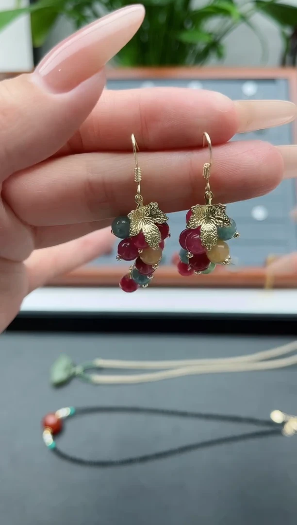 【闪购商品】石英质玉耳饰银S925镀金镶嵌16