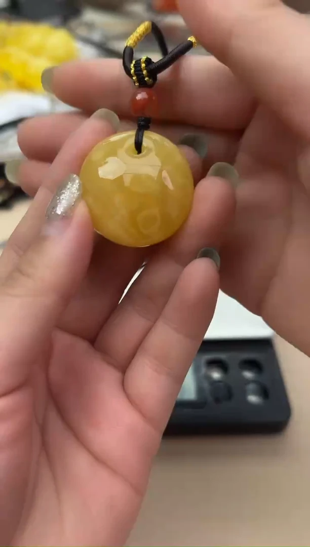 未镶嵌蜜蜡裸石蜜蜡吊坠