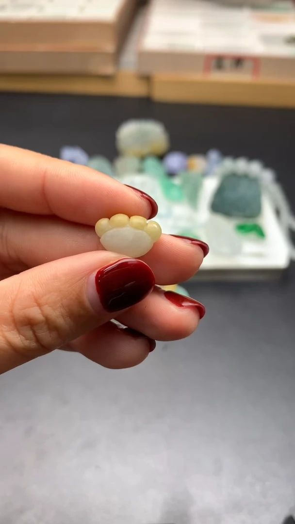 【闪购商品】定制翡翠未镶嵌