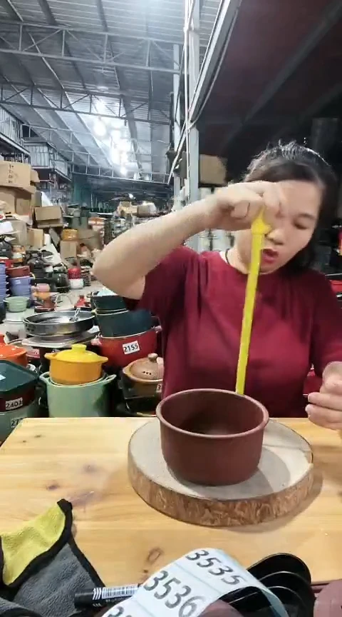 明显瑕疵大号紫砂内胆不圆