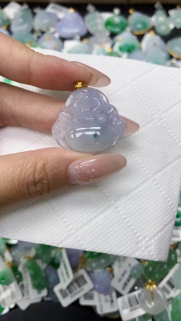 颈饰18K金镶嵌翡翠1111111111