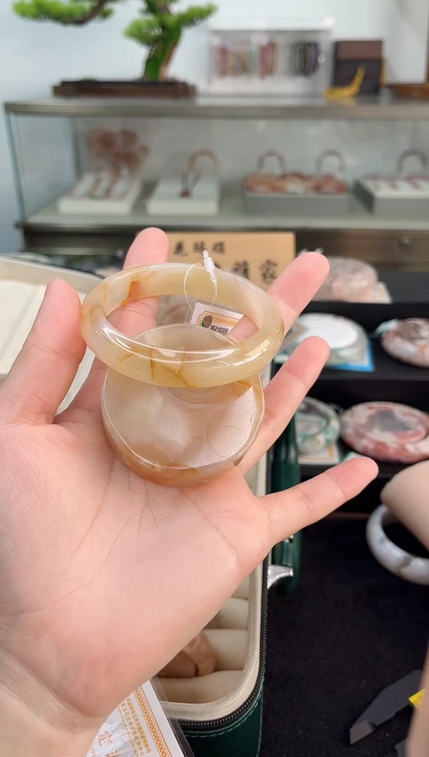未镶嵌手镯石英质玉56圈口（赠品镯心）3910115