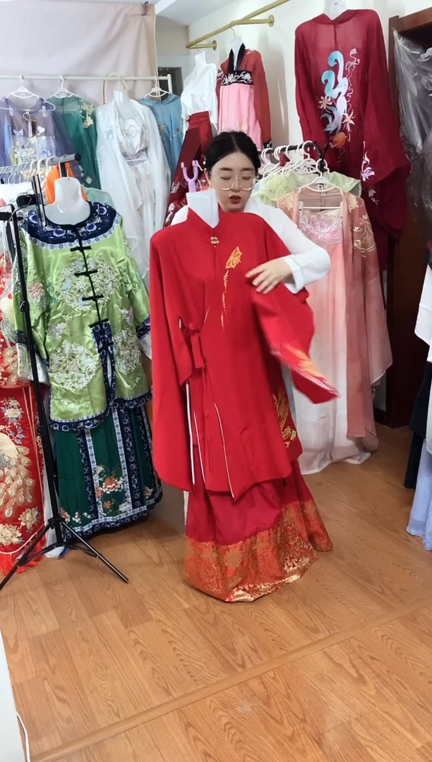 孤品汉服 高品质特价 偶有微瑕 NO退NO换 介意勿拍