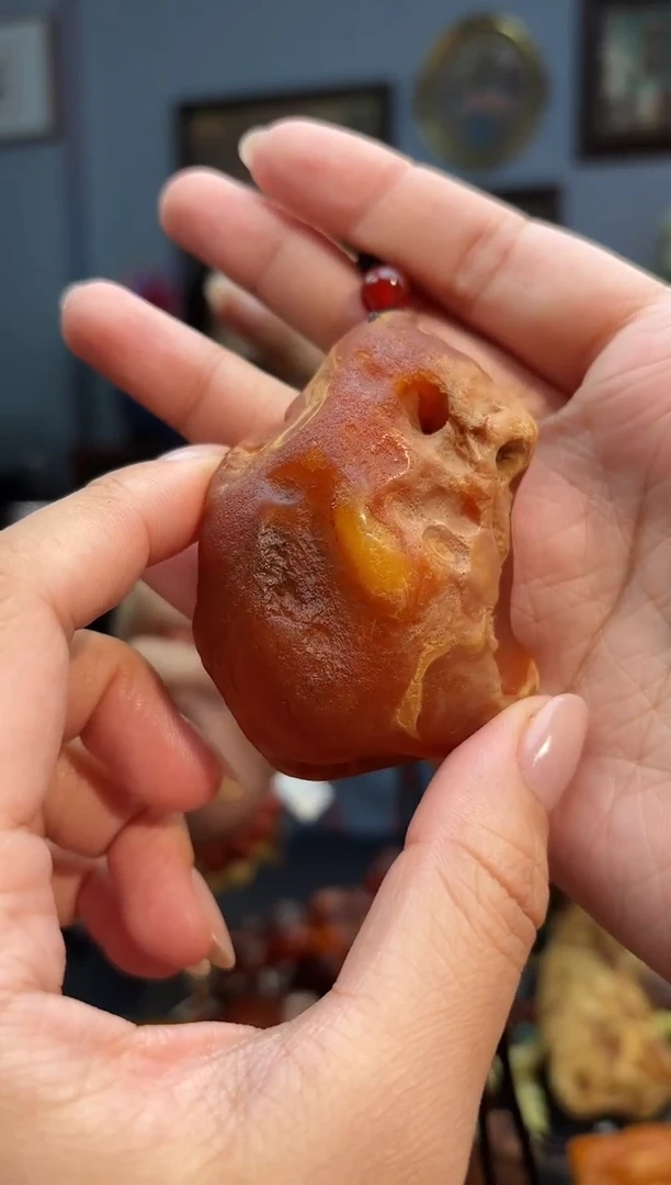 琥珀颈饰未镶嵌吊坠