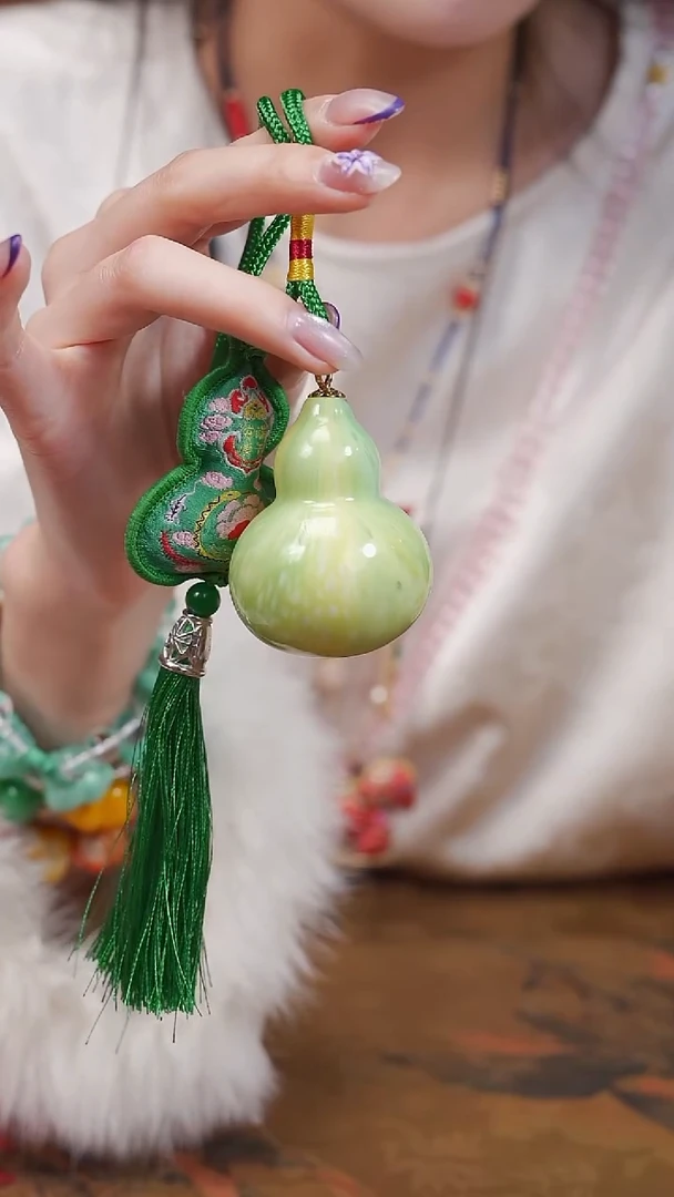 590漆艺工艺小葫芦29.9