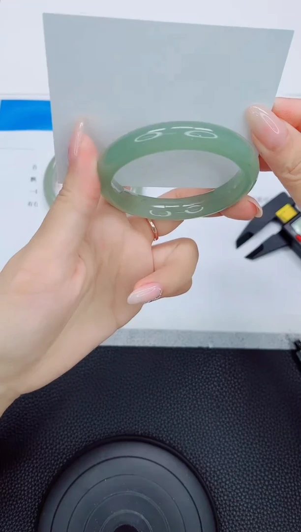 石英质玉手镯未镶嵌a54-53