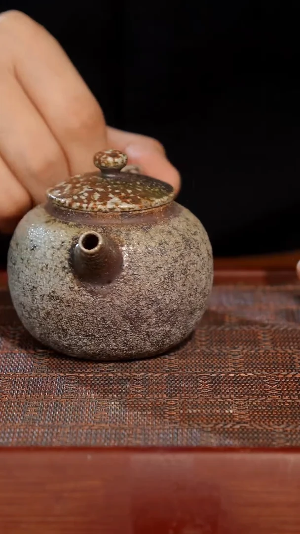 陶瓷奢瓷/瑞寅柴烧茶器（壶）240