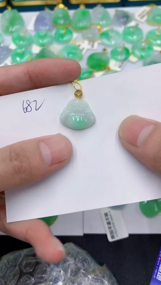 颈饰未镶嵌翡翠111111