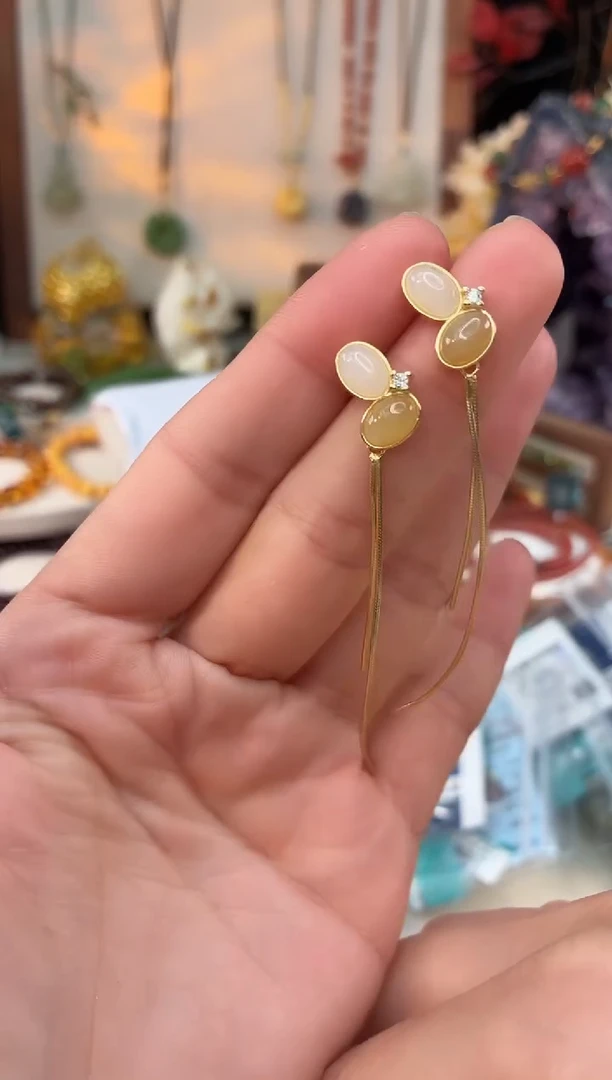 未镶嵌和田玉手饰@@I086D017610