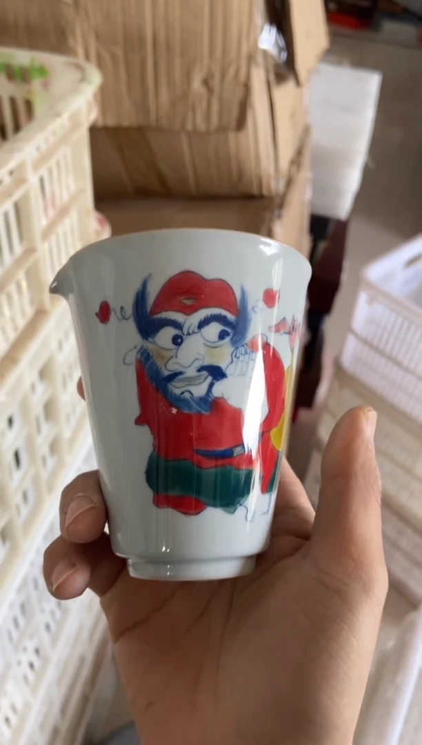 无运费险有瑕疵的摄影的产品有使用过的痕迹有点脏介意勿拍