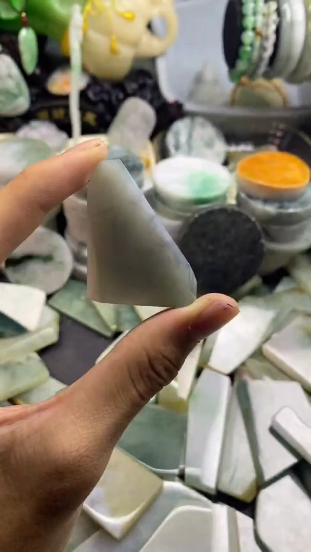 裸石翡翠福利直接拍