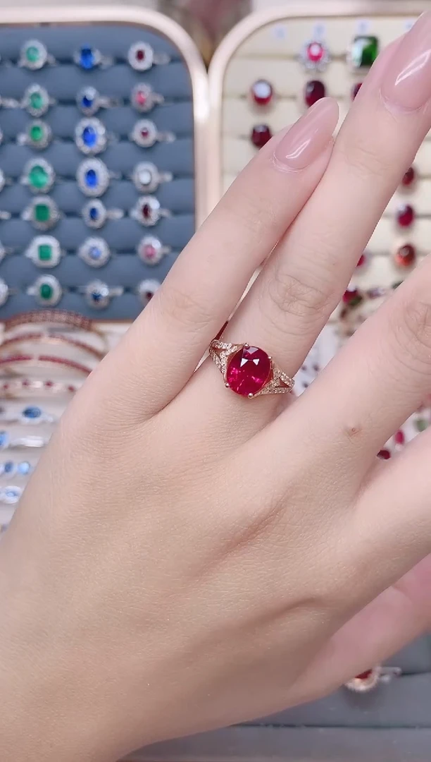 18K金镶嵌戒指碧玺3.2ct