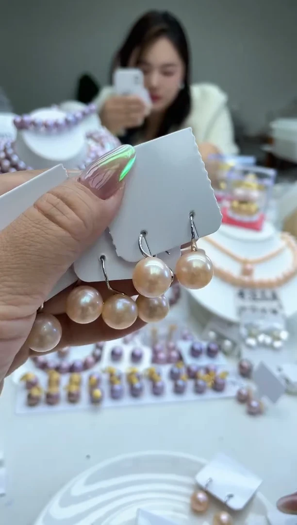 未镶嵌耳饰淡水珍珠13mm中国红耳饰(多样性发一）