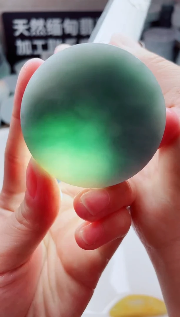 翡翠未镶嵌颈饰2597.....