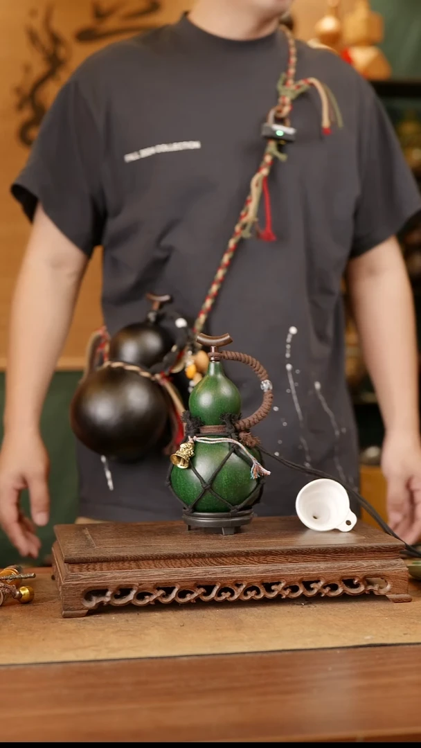28号精品天然大漆酒葫芦一物一拍~