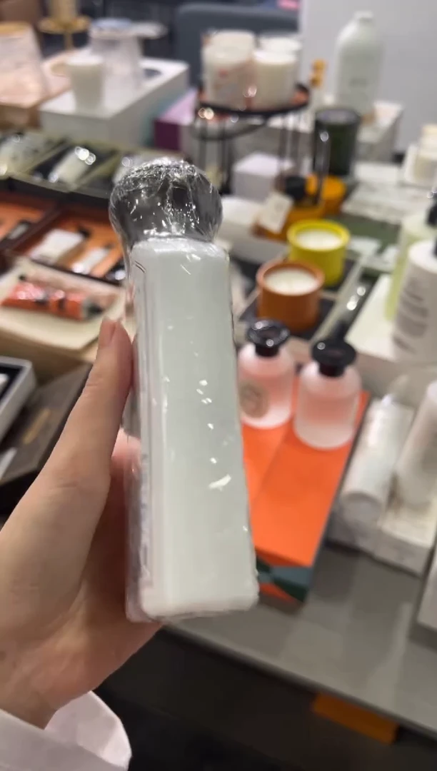 碟B018--------------