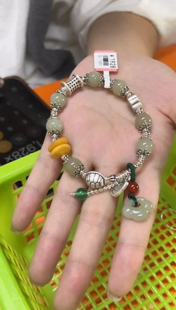 无足银时尚大满贯手链015