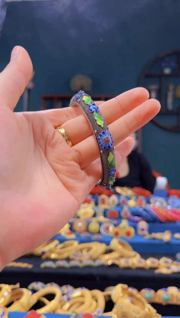 【闪购商品】非遗绝技 花丝镶嵌手镯 60圈