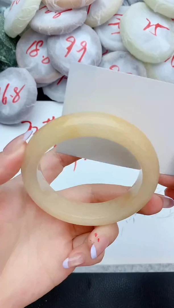 石英质玉手镯未镶嵌56+58/59