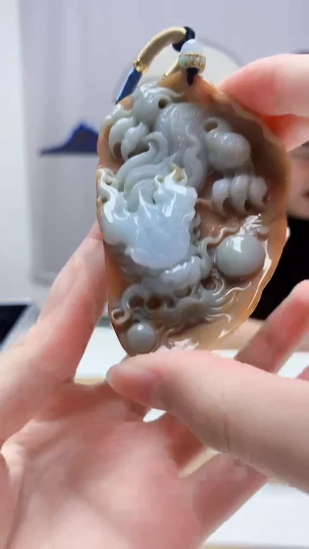 未镶嵌定制翡翠火*火5060zm-毛货挂件