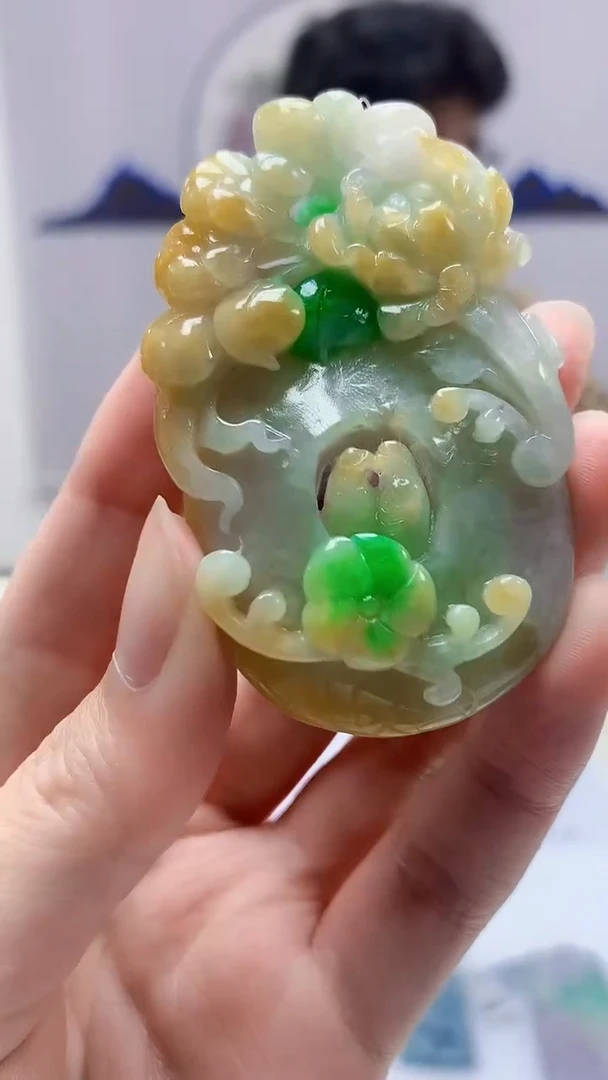 【闪购商品】定制翡翠未镶嵌4688zm-毛货赠珠链挂件170