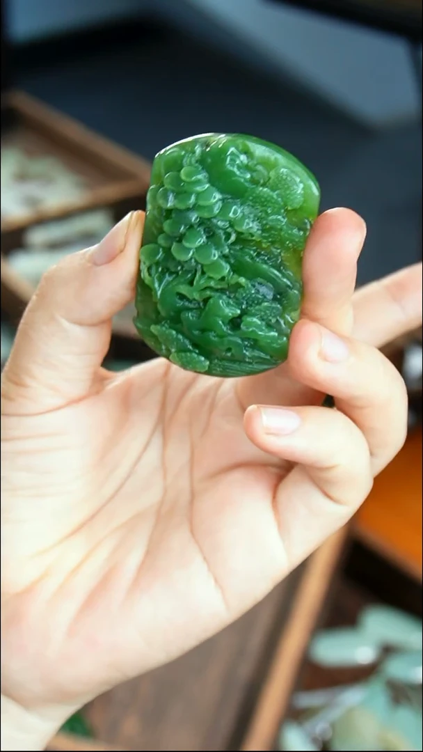 颈饰未镶嵌和田玉（碧玉）笑**开005