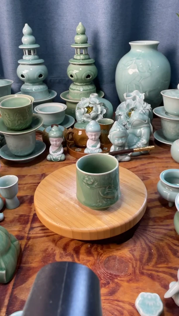 小*噜微瑕特价青瓷 慧语瓷坊