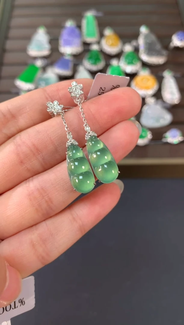 【闪购商品】翡翠耳饰18K金镶嵌A800|9800