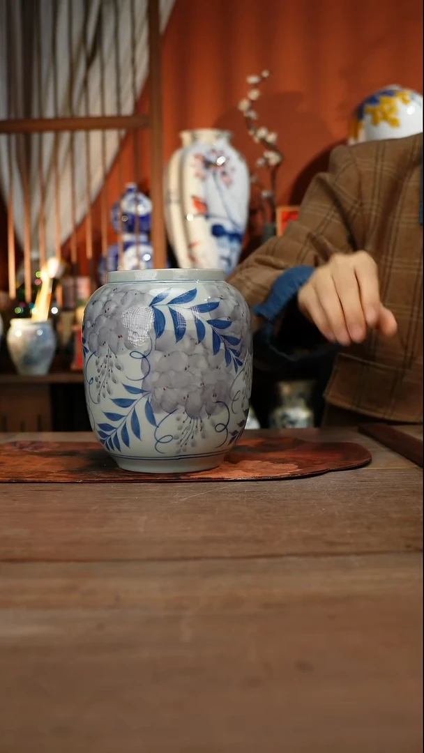 当代高温釉下彩手绘陶瓷餐具