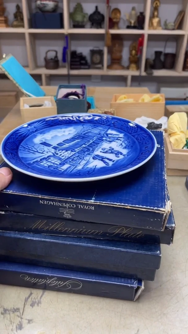 莱*利中古物品回流瓷器（默认有瑕）
