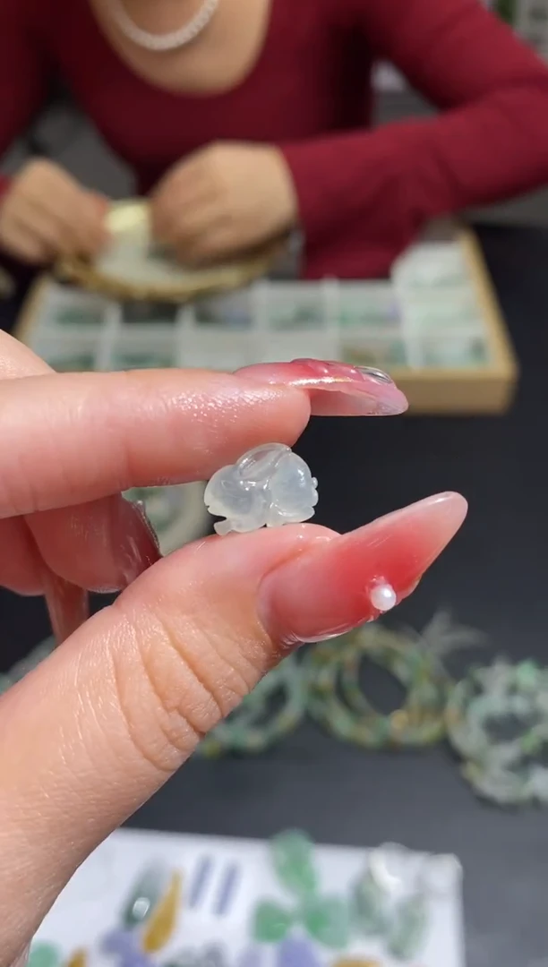 未镶嵌定制翡翠翡翠毛货~