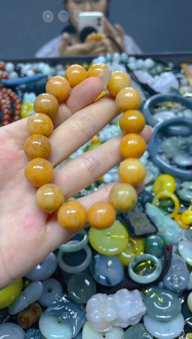 颈饰未镶嵌翡翠13MM/ L /翡翠A货，一件也是批发价