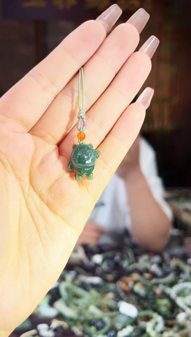 【闪购商品】和田玉颈饰未镶嵌 多样性发一