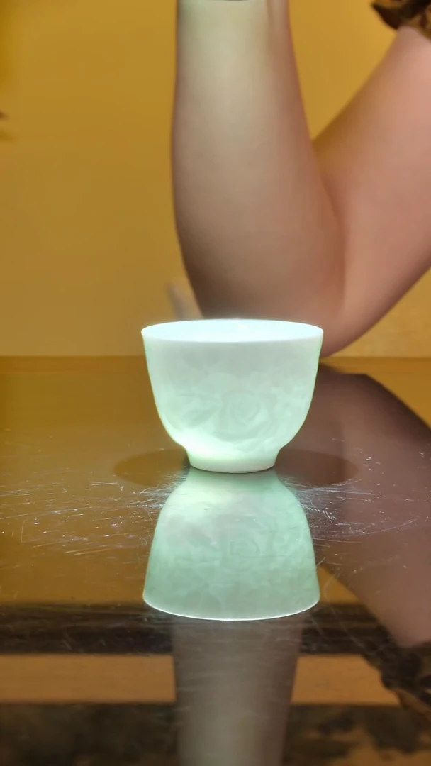 影青雕刻万花品茗杯