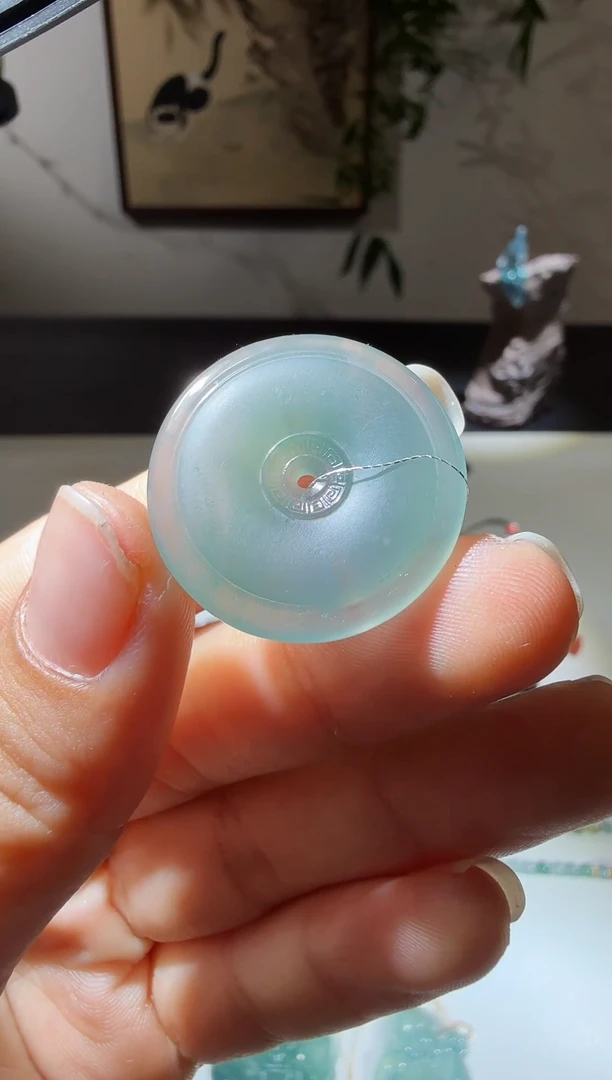 吊坠(不含链)未镶嵌翡翠平安扣