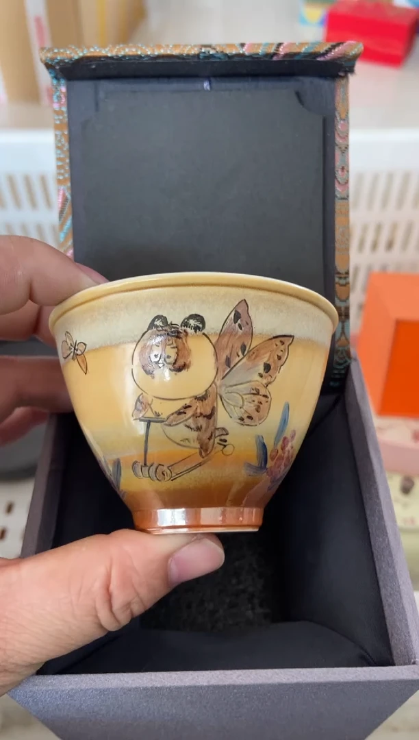 杯无运费险有瑕疵的摄影的产品有使用过的痕迹有点脏介意勿拍