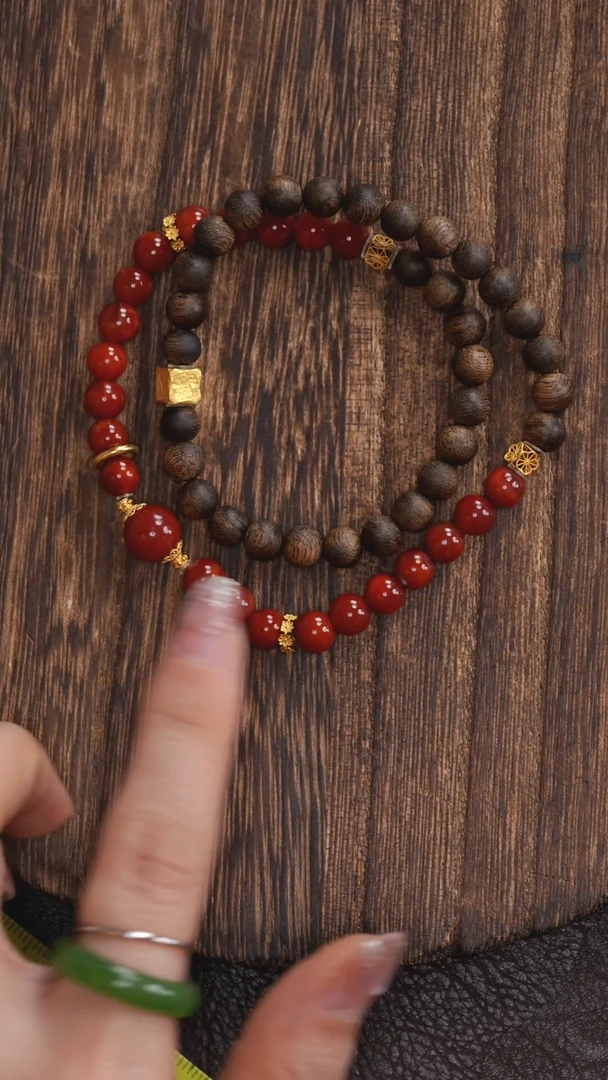 18K金镶嵌手链南红玛瑙1