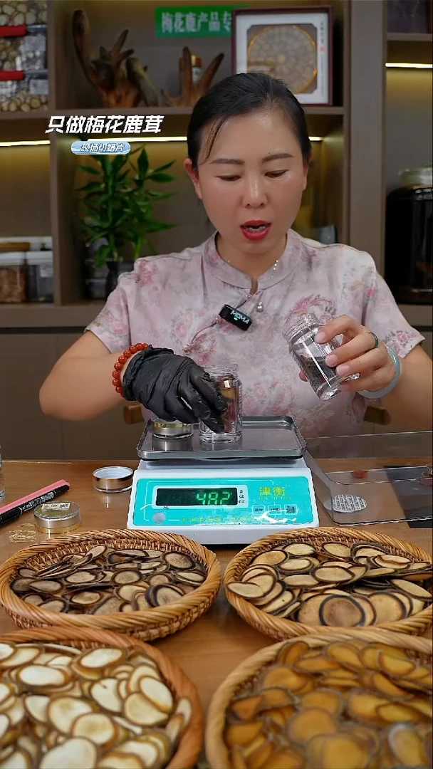 24个月包装香港特别行政区小**舅全蜡片10g