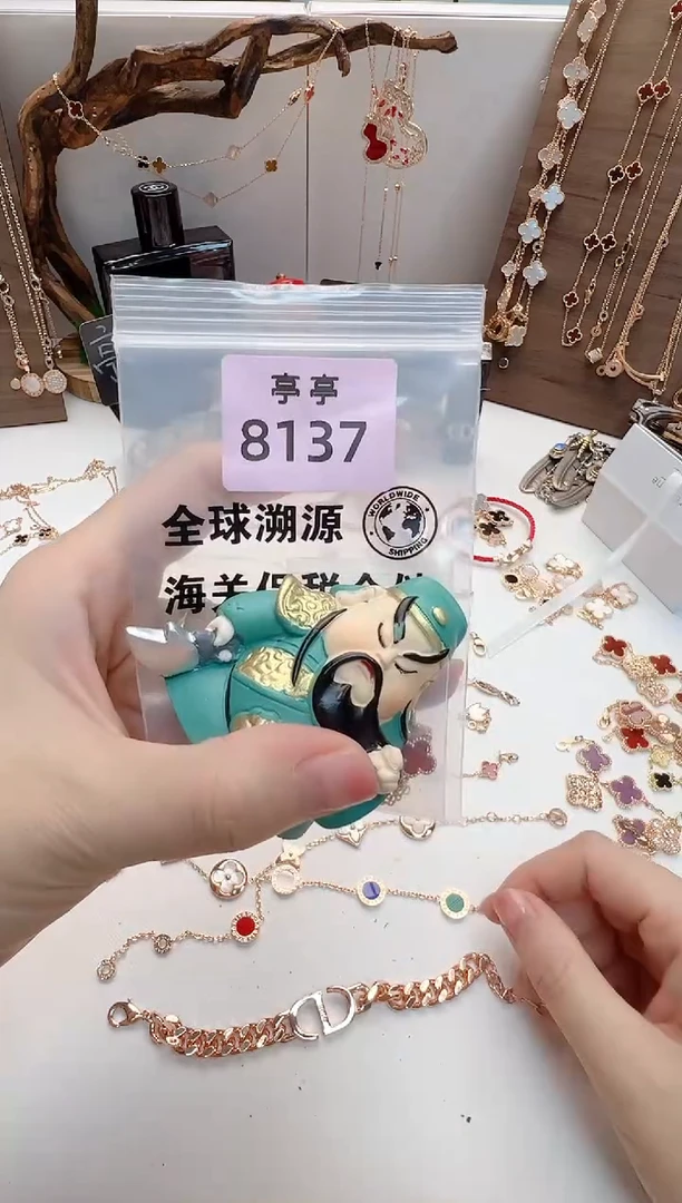 瓷片小*鱼彧贤聚宝阁二号铺