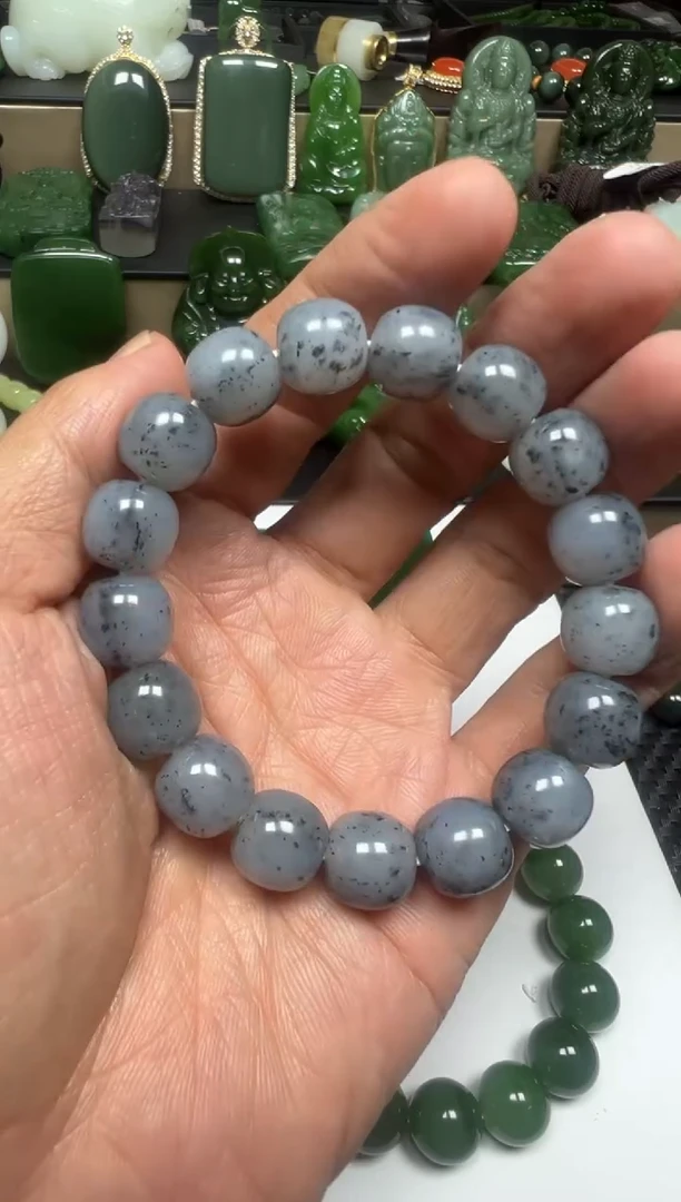 颈饰未镶嵌和田玉【老马】和田玉新疆点墨青花老型手串