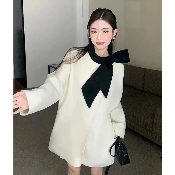 赫本千金秋冬新款夹棉设计感甜美名媛气质蝴蝶结毛呢外套A1128