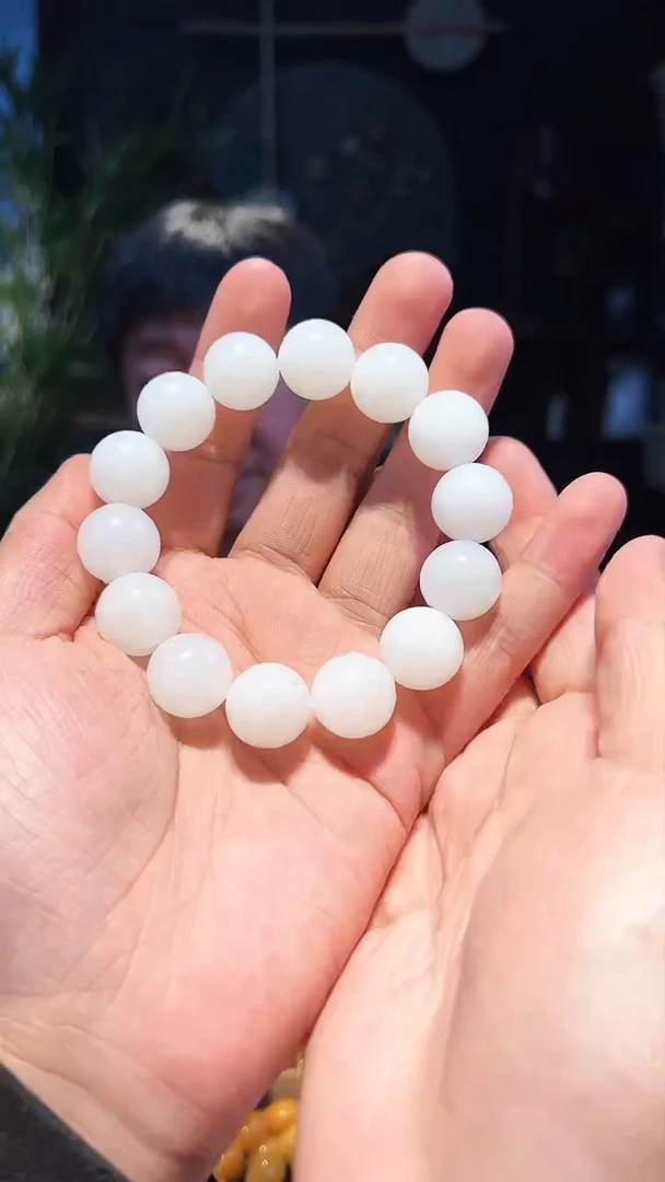 【闪购商品】和田玉手串未镶嵌16+