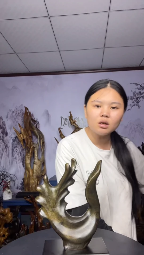 金丝楠龙**空金丝楠木工艺品摆件