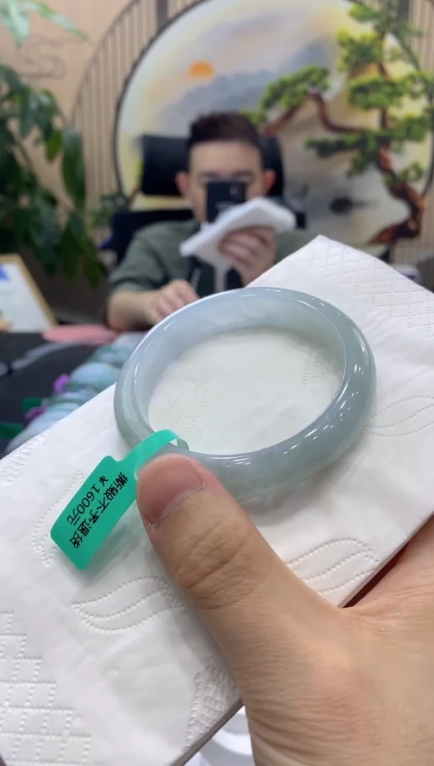 翡翠手镯未镶嵌000000006564