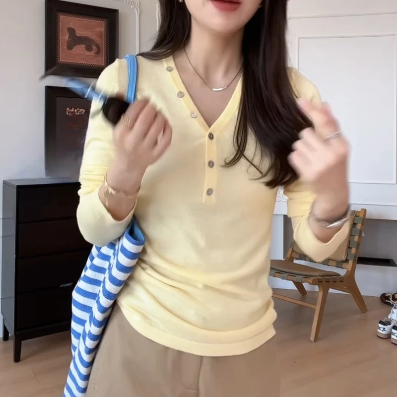 2025春季修身休闲V领长袖百搭纯色气质时尚针织打底衫LK2502402