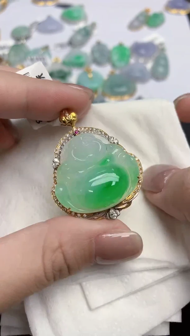 【闪购商品】翡翠颈饰18K金镶嵌天然缅甸翡翠A货