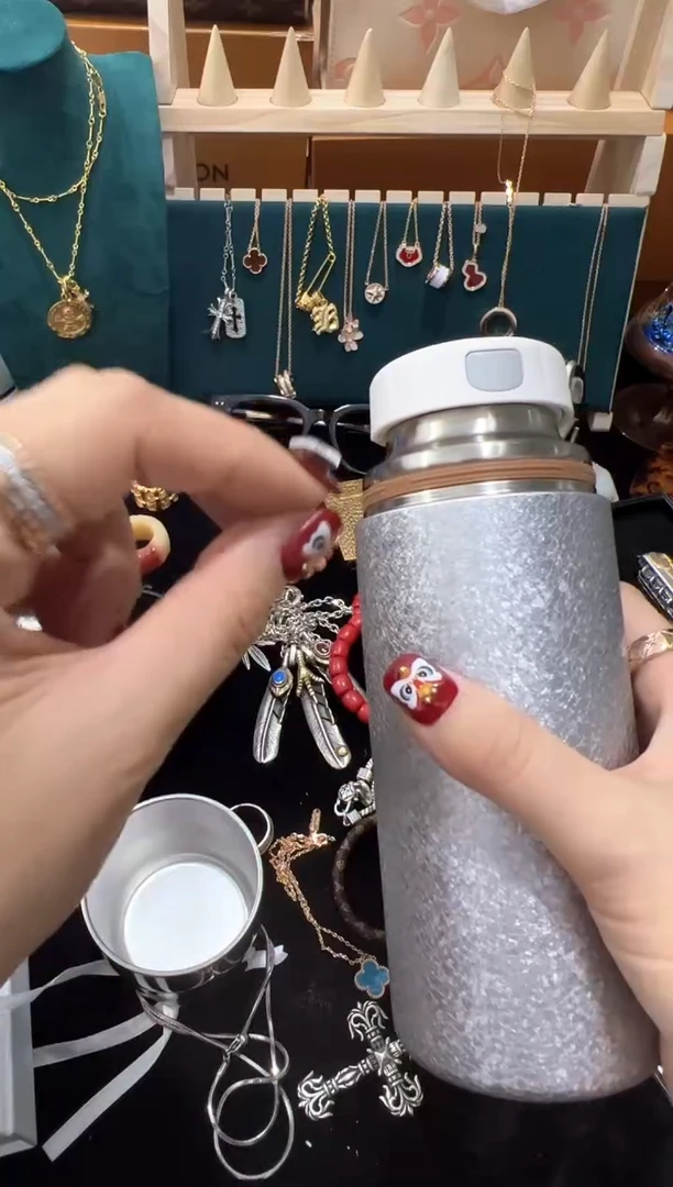 瓷片华禄甄选阁华禄甄选阁