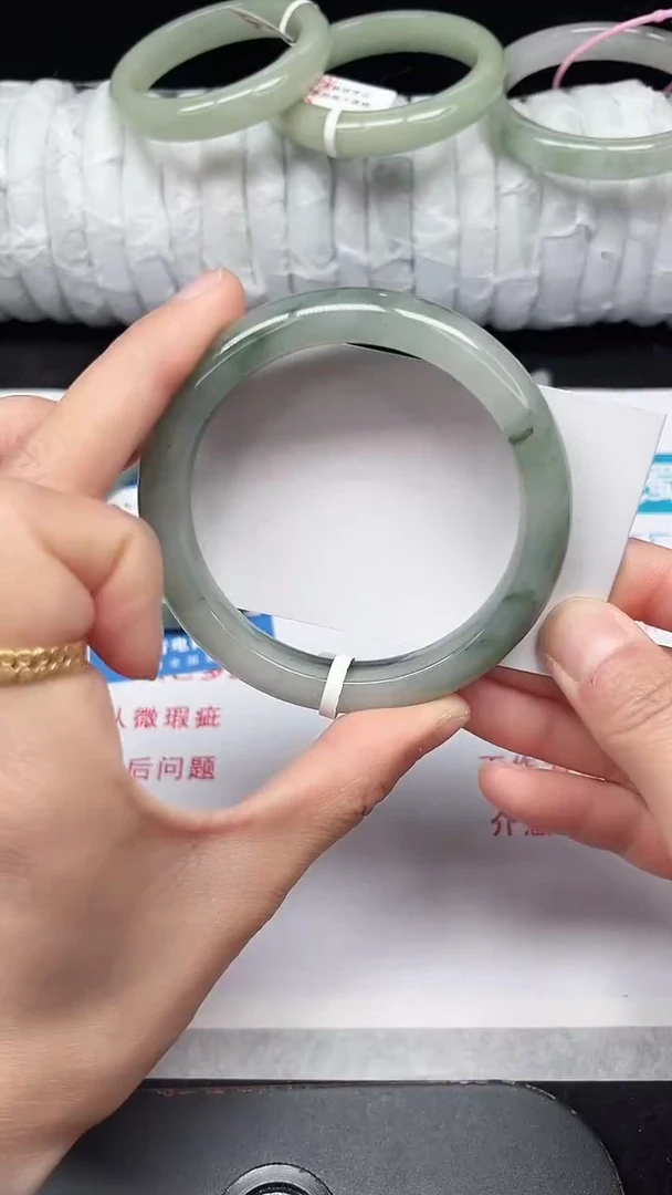 未镶嵌手镯石英质玉9-61/62